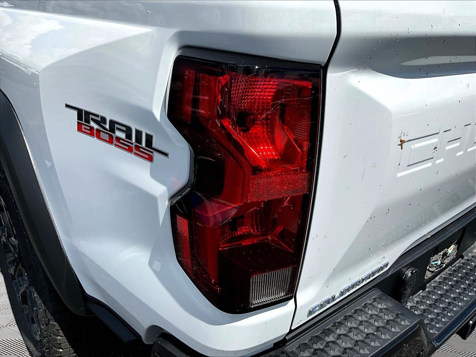 New 2026 Chevrolet Colorado Trail Boss w/ Midnight Edition AWD/4WD image 14