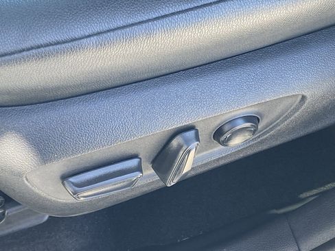 Certified 2025 Toyota Grand Highlander AWD image 29