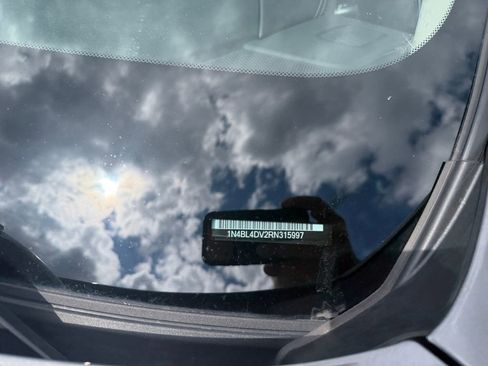 Used 2024 Nissan Altima 2.5 SV w/ SV Premium Package FWD image 26