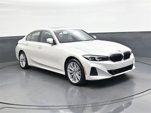 Used 2024 BMW 330e w/ Premium Package image 2
