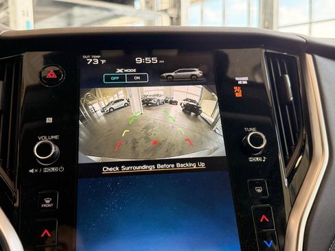 Used 2023 Subaru Outback Premium image 16
