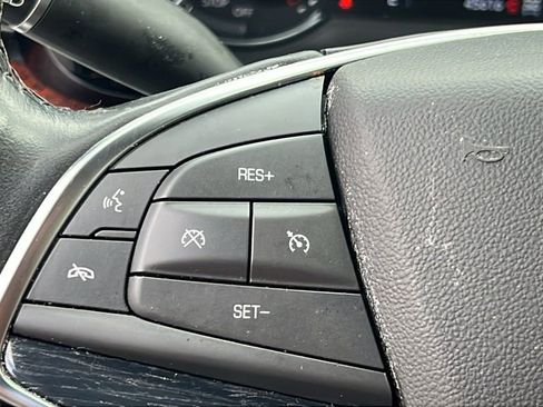 Used 2022 Cadillac XT5 Premium Luxury image 28