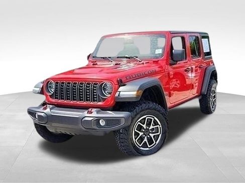 Used 2026 Jeep Wrangler Unlimited Rubicon AWD/4WD image 1
