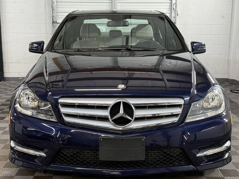 Used 2012 Mercedes-Benz C 250 Sedan image 3