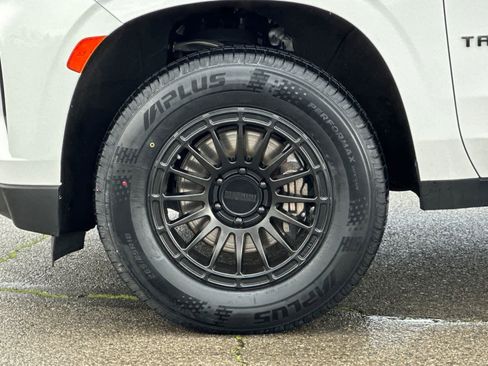 Used 2021 Chevrolet Tahoe LT image 32