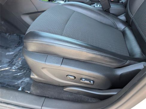 Used 2021 Buick Encore Preferred w/ Safety Package II FWD image 20
