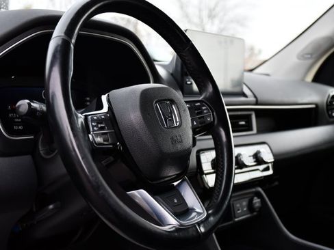 Used 2023 Honda Pilot Elite image 12