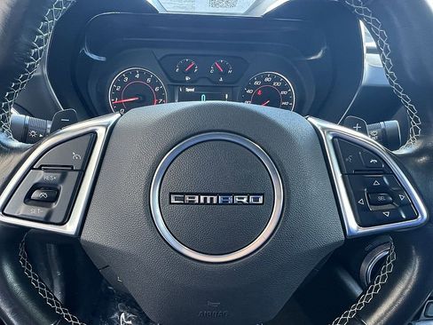 Used 2018 Chevrolet Camaro LT image 10