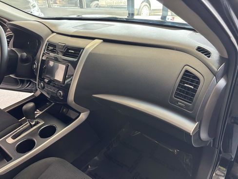 Used 2015 Nissan Altima 2.5 S w/ Special Edition Package image 13