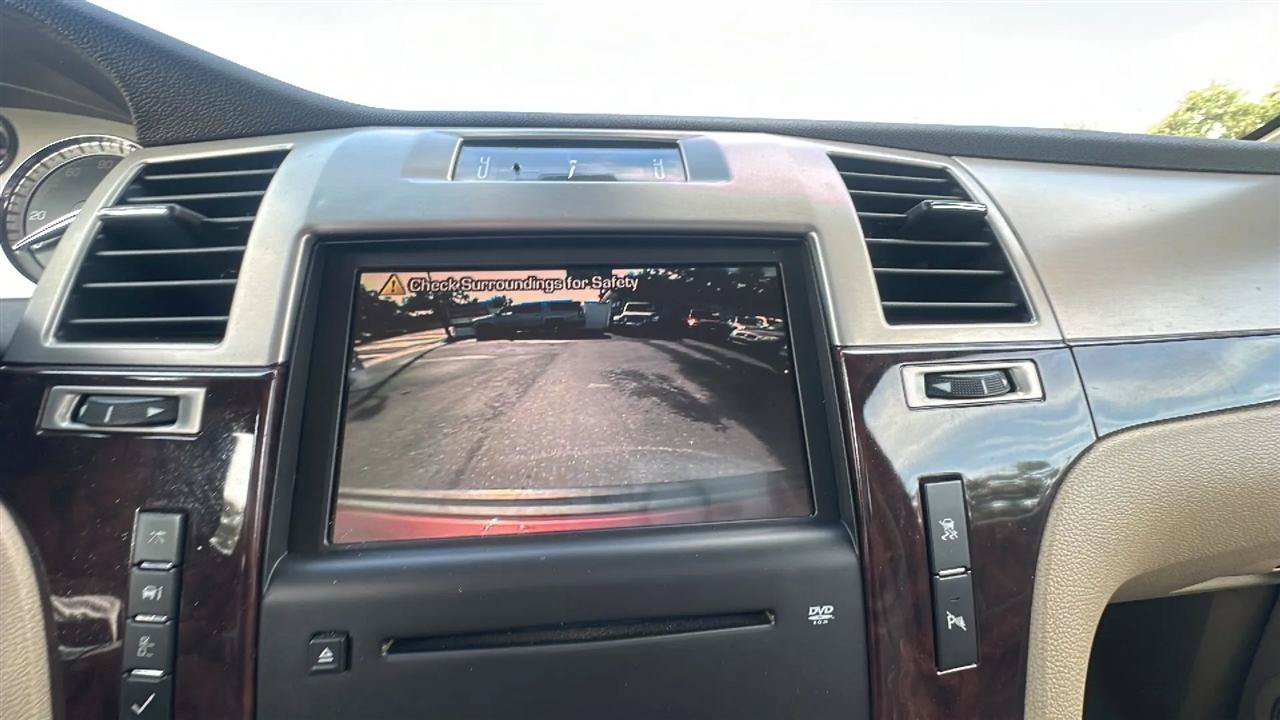 Used 2009 Cadillac Escalade 2WD image 30