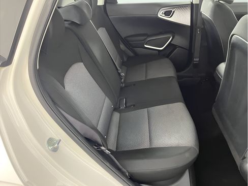 Used 2023 Kia Soul LX FWD image 14