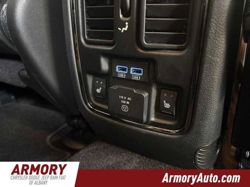 Used 2018 Dodge Durango GT image 37