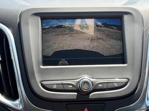 Used 2019 Chevrolet Equinox LT FWD image 23