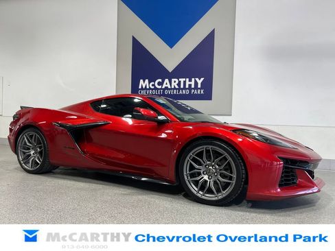 Used 2024 Chevrolet Corvette Z06 RWD image 13