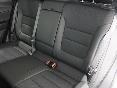 Used 2023 Chevrolet TrailBlazer RS w/ Convenience Package FWD image 19