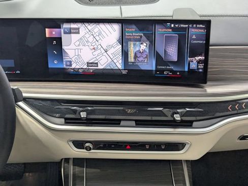 Used 2023 BMW X7 xDrive40i w/ Executive Package image 13