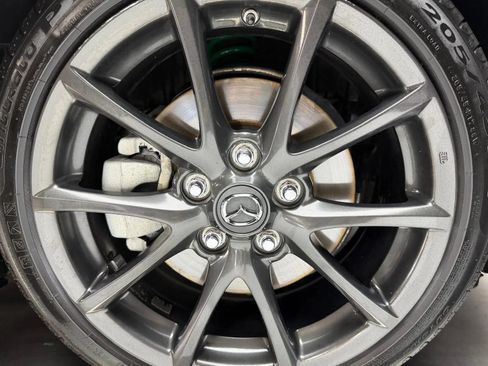 Used 2013 MAZDA MX-5 Miata Club RWD image 8