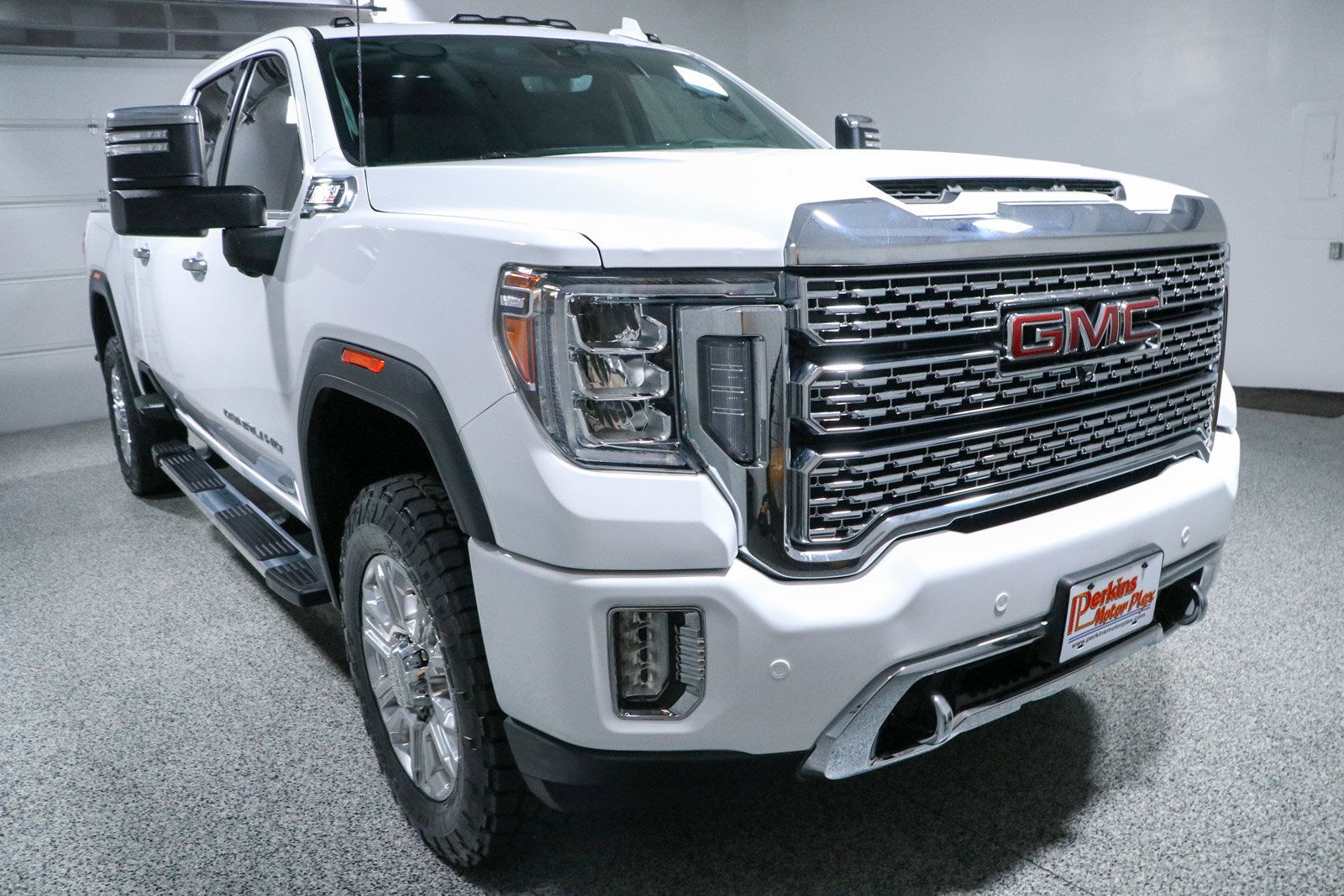 Used 2021 GMC Sierra 2500 Denali w/ Denali Ultimate Package AWD/4WD image 5