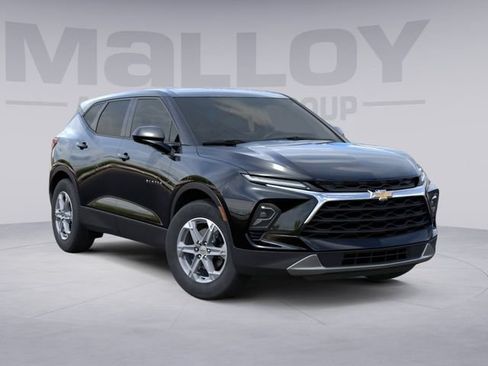 New 2026 Chevrolet Blazer LT w/ LPO, Floor Liner Package AWD/4WD image 8