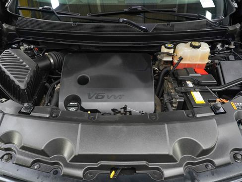 Used 2018 Chevrolet Traverse LT AWD/4WD image 32