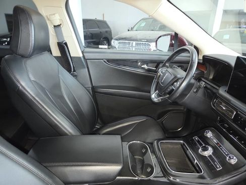 Used 2021 Lincoln Nautilus Reserve FWD image 29