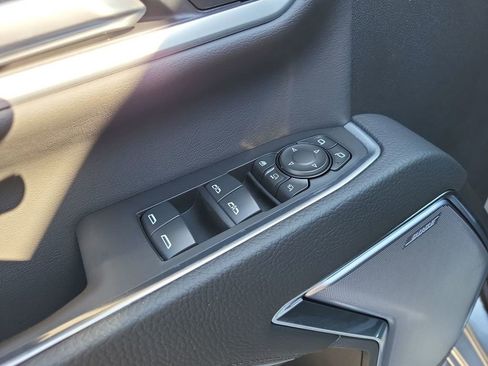 New 2025 GMC Sierra 2500 Denali w/ Denali Reserve Package image 15