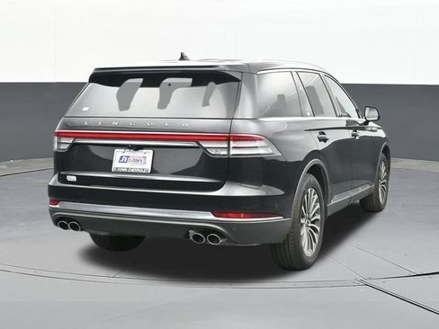 Used 2022 Lincoln Aviator Reserve w/ Equipment Group 201A AWD/4WD image 12