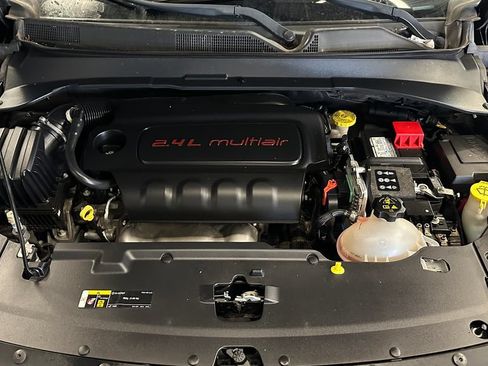 Used 2022 Jeep Compass Limited w/ Sun and Sound Group AWD/4WD image 23