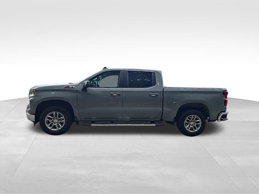 Used 2024 Chevrolet Silverado 1500 LT w/ Z71 Off-Road Package AWD/4WD image 15