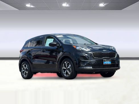 Used 2022 Kia Sportage LX FWD image 6