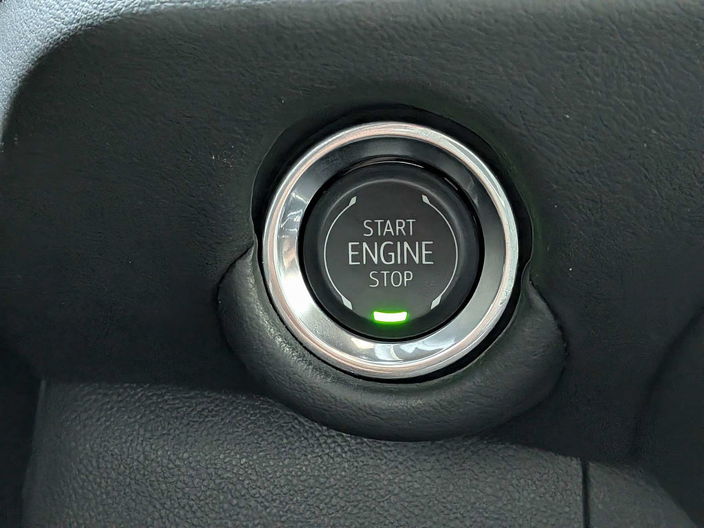 Used 2025 Chevrolet Suburban LS RWD image 53