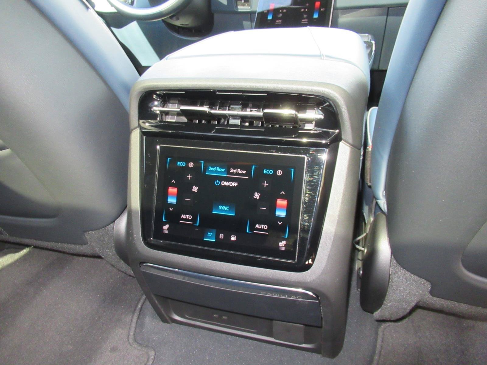 Certified 2026 Cadillac Escalade IQ Sport 2 AWD/4WD image 38