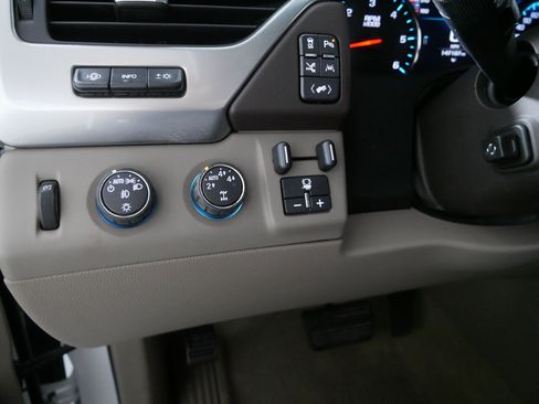 Used 2016 Chevrolet Tahoe LTZ image 26