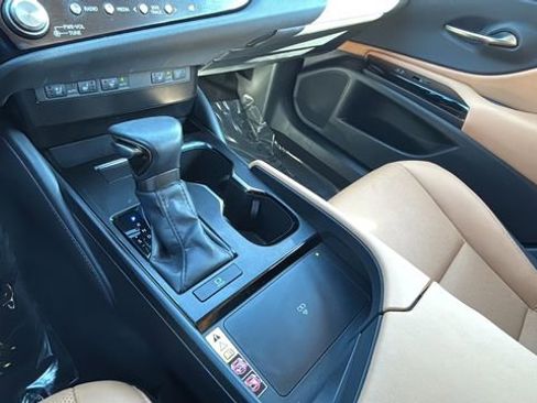 Used 2023 Lexus ES 350 w/ Premium Package image 14