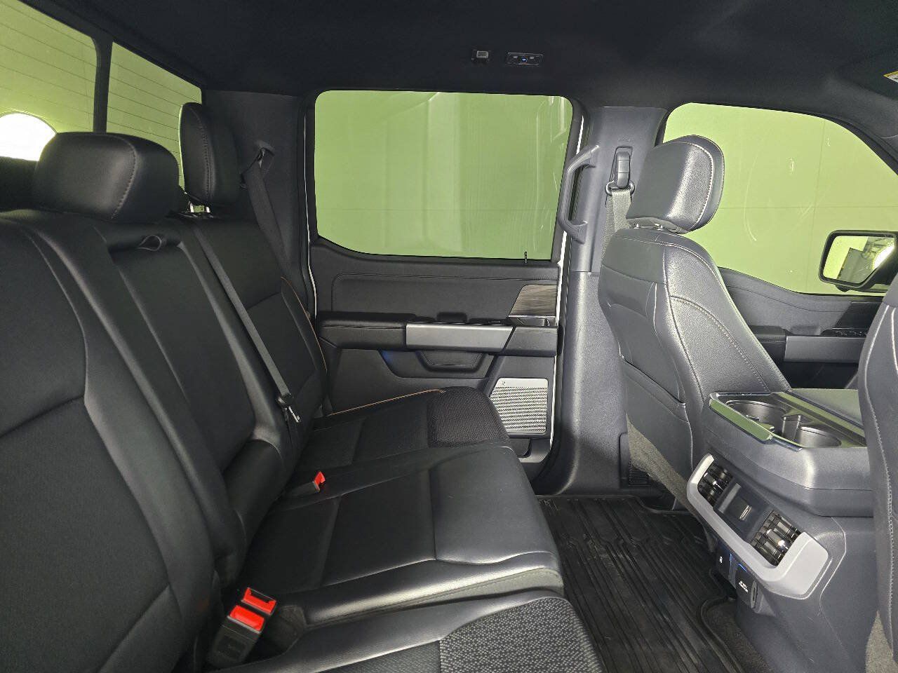 Used 2024 Ford F150 Lariat w/ Bed Utility Package AWD/4WD image 16