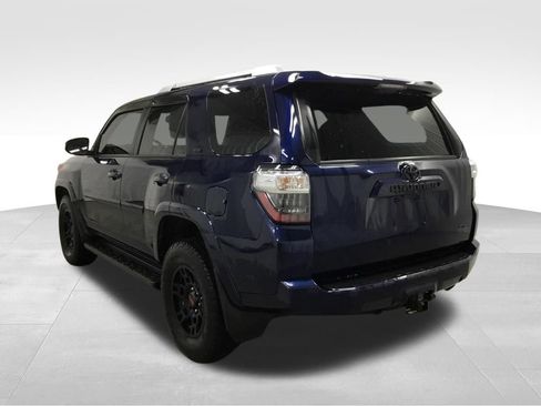 Used 2014 Toyota 4Runner SR5 image 14