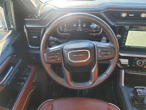 Used 2023 GMC Sierra 1500 Denali Ultimate image 13