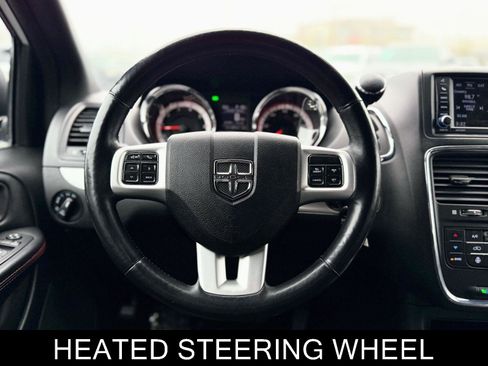 Used 2018 Dodge Grand Caravan GT image 17