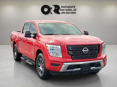 Used 2024 Nissan Titan SV w/ SV Convenience Package