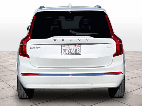 Used 2024 Volvo XC90 T8 Ultimate w/ Protection Package Premier image 7