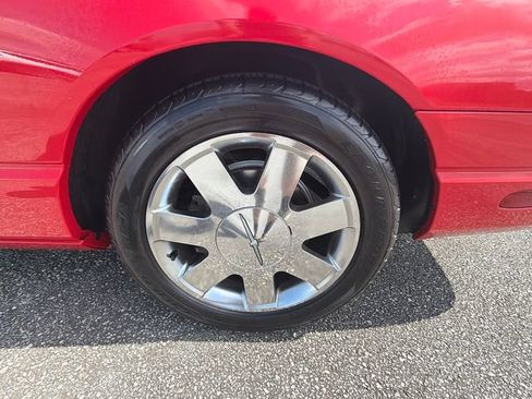 Used 2002 Ford Thunderbird RWD image 15