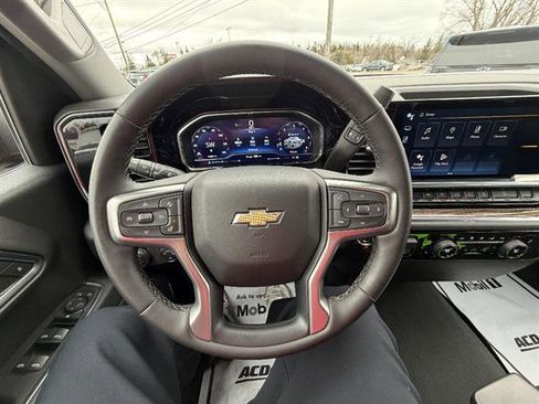 Used 2023 Chevrolet Silverado 1500 LT w/ Z71 Off-Road Package AWD/4WD image 36