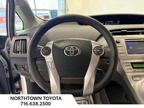 Used 2014 Toyota Prius Two image 7