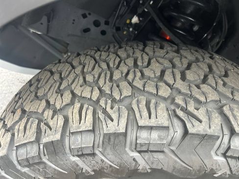 Used 2024 Ford F150 Raptor AWD/4WD image 32