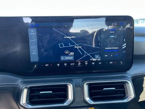 Used 2025 Ford Mustang GT Premium image 25