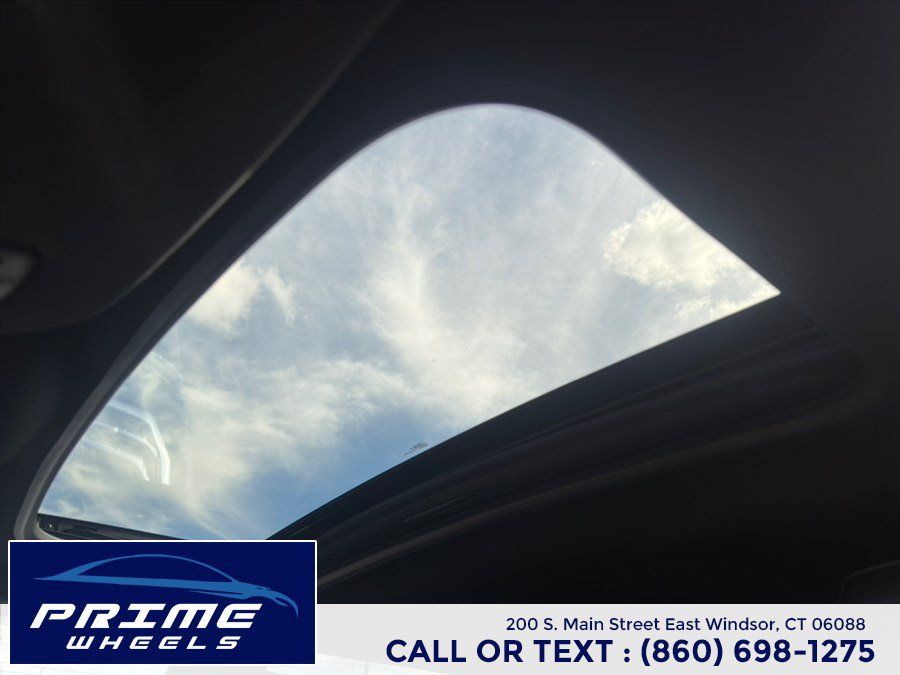 Used 2015 Lincoln Navigator 2WD image 27