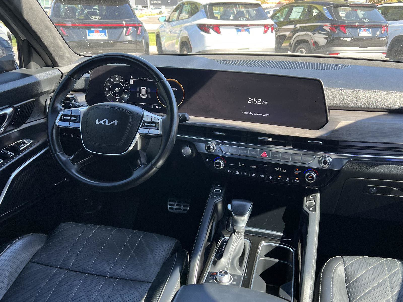 Used 2024 Kia Telluride SX Prestige X-Pro AWD/4WD image 2