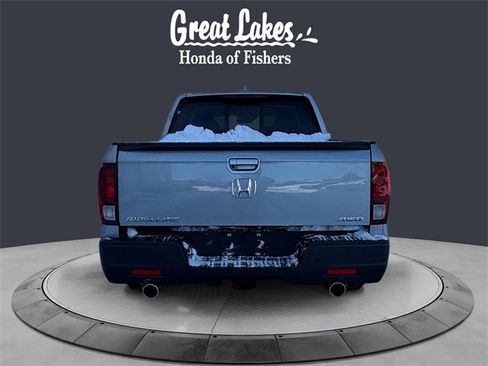Used 2023 Honda Ridgeline RTL-E image 4