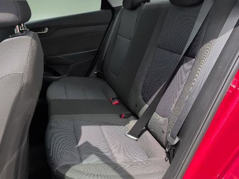 Used 2022 Hyundai Accent SEL image 17