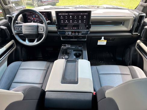 Used 2026 GMC Hummer EV SUV AWD/4WD image 28
